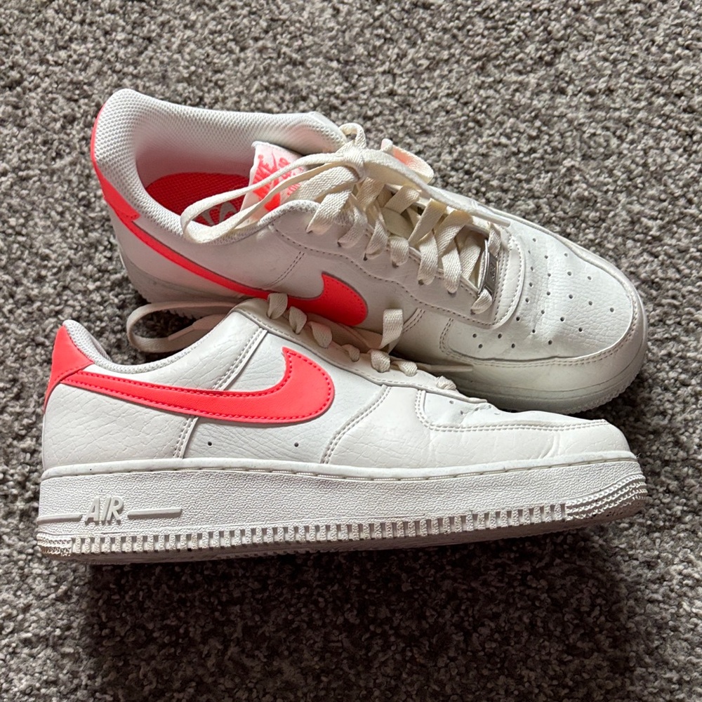 Nike White and pink Air Sneakers